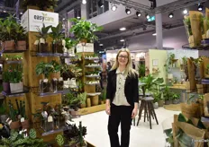 Sofi Feldborg is Easycare, presenting their new Easycare display tower, with their easyscore with which they can guide people to find the right plant for them.